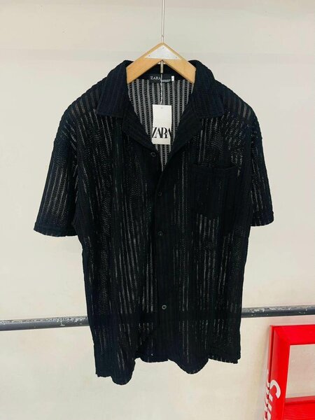 Quality Zara button up shirts