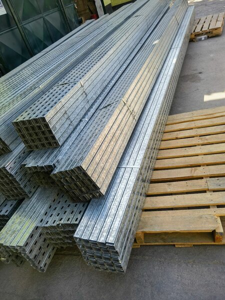 Solar mounting rails 6m