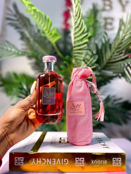 Parfum Élegant en Flacon