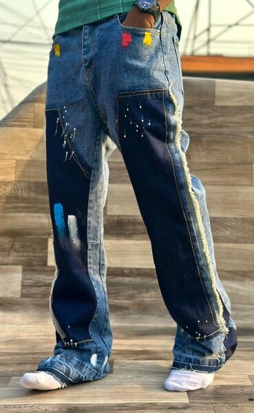 Jeans homme déchirés et personnalisés