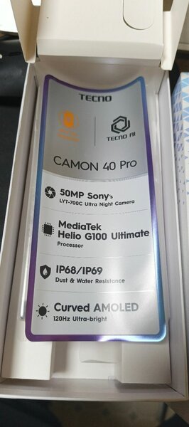 Smartphone Tecno Camon 40 Pro
