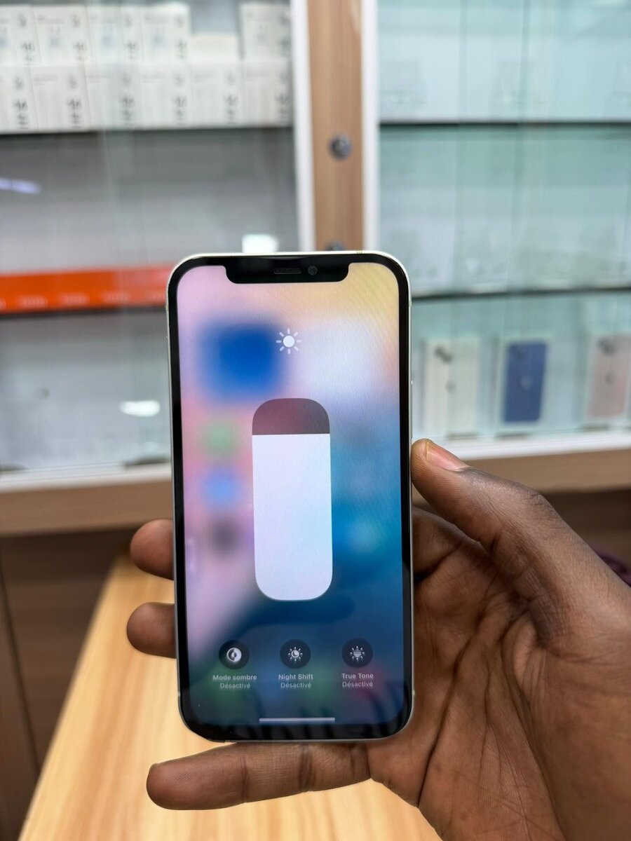 iPhone 12 Blanc 64 Go