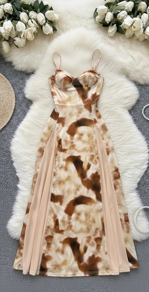 Robe longue à bretelles marron