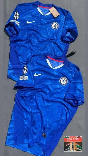 Maillots de football Nike officiels
