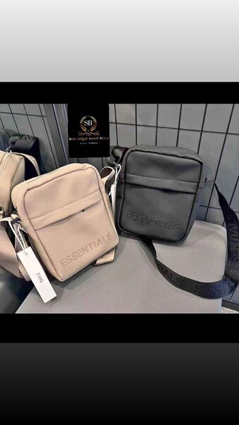Sacoche essentiel authentique
