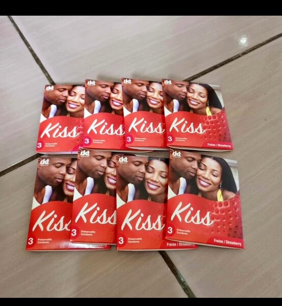 12 Préservatifs Kiss Fraise