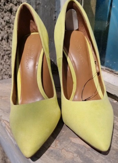 shoes gloss patent heel