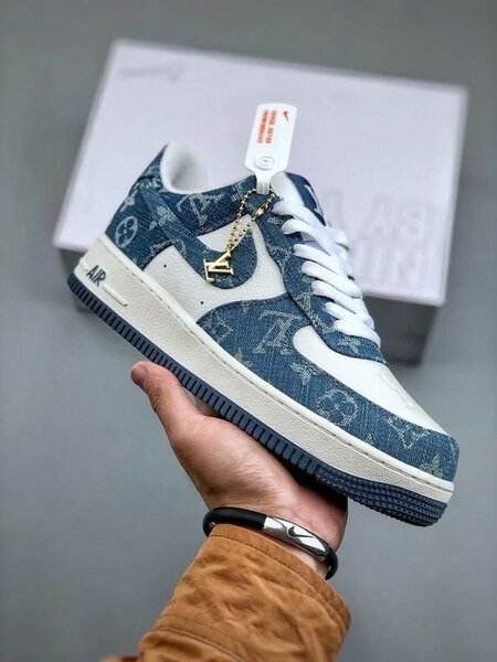Chaussures Nike Air Force 1 luxe