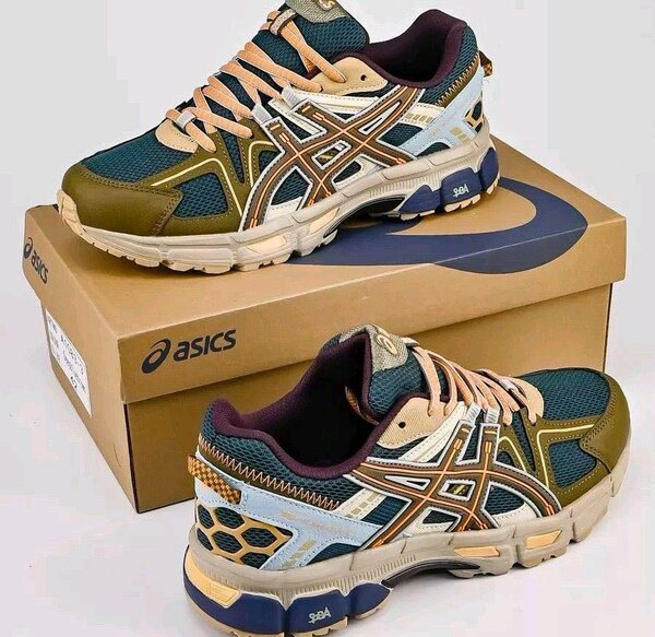 Chaussure ASICS original