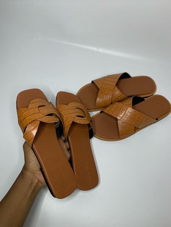 Sandales en cuir pour couples