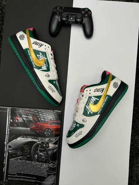 Nike Dunk Stussy