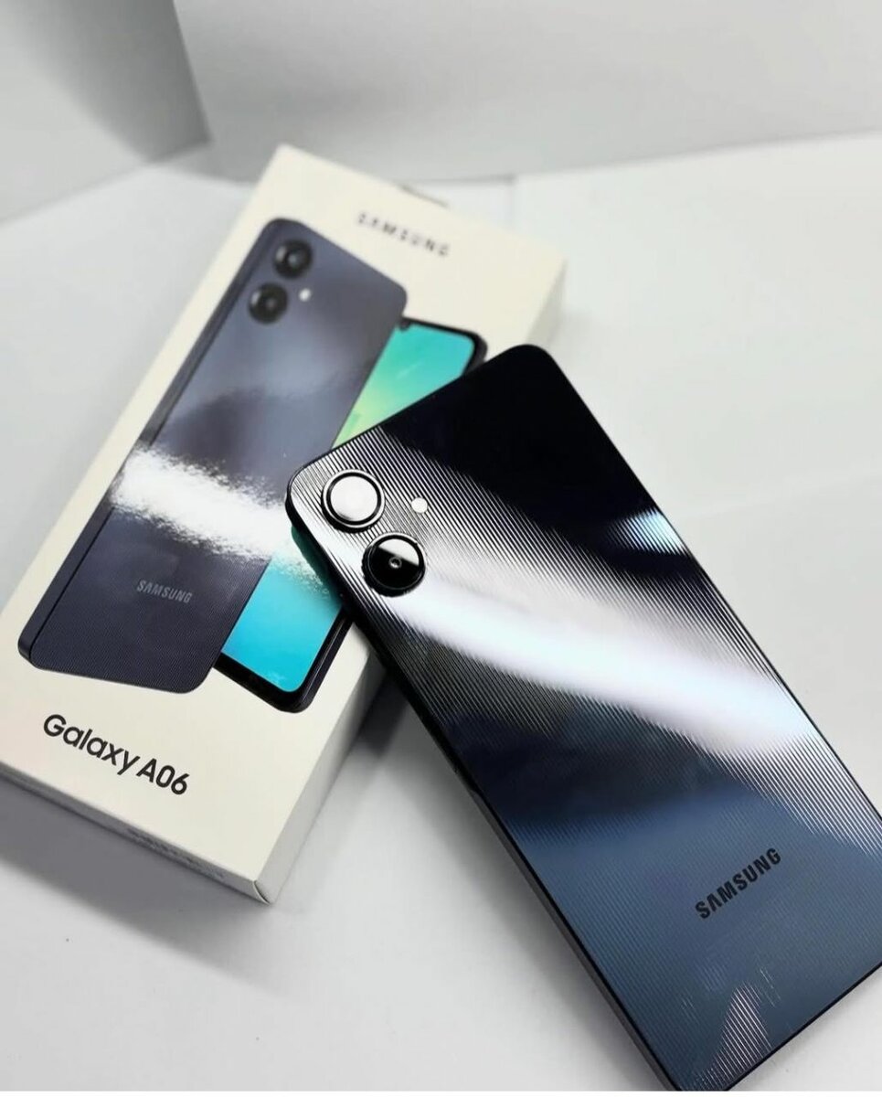 Samsung Galaxy A06 Smartphone