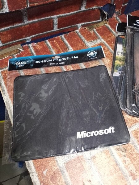 TAPIS DE SOURIS CLASSIQUE