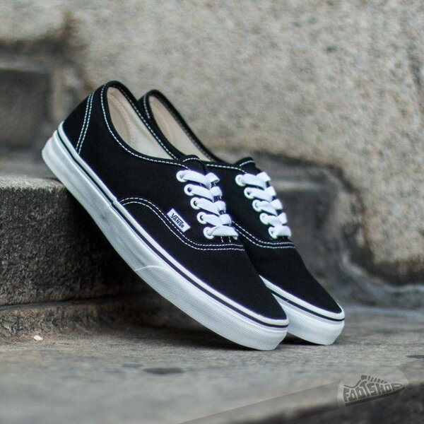 Vans noire couture blanche