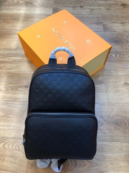 Sac à dos élégant en cuir