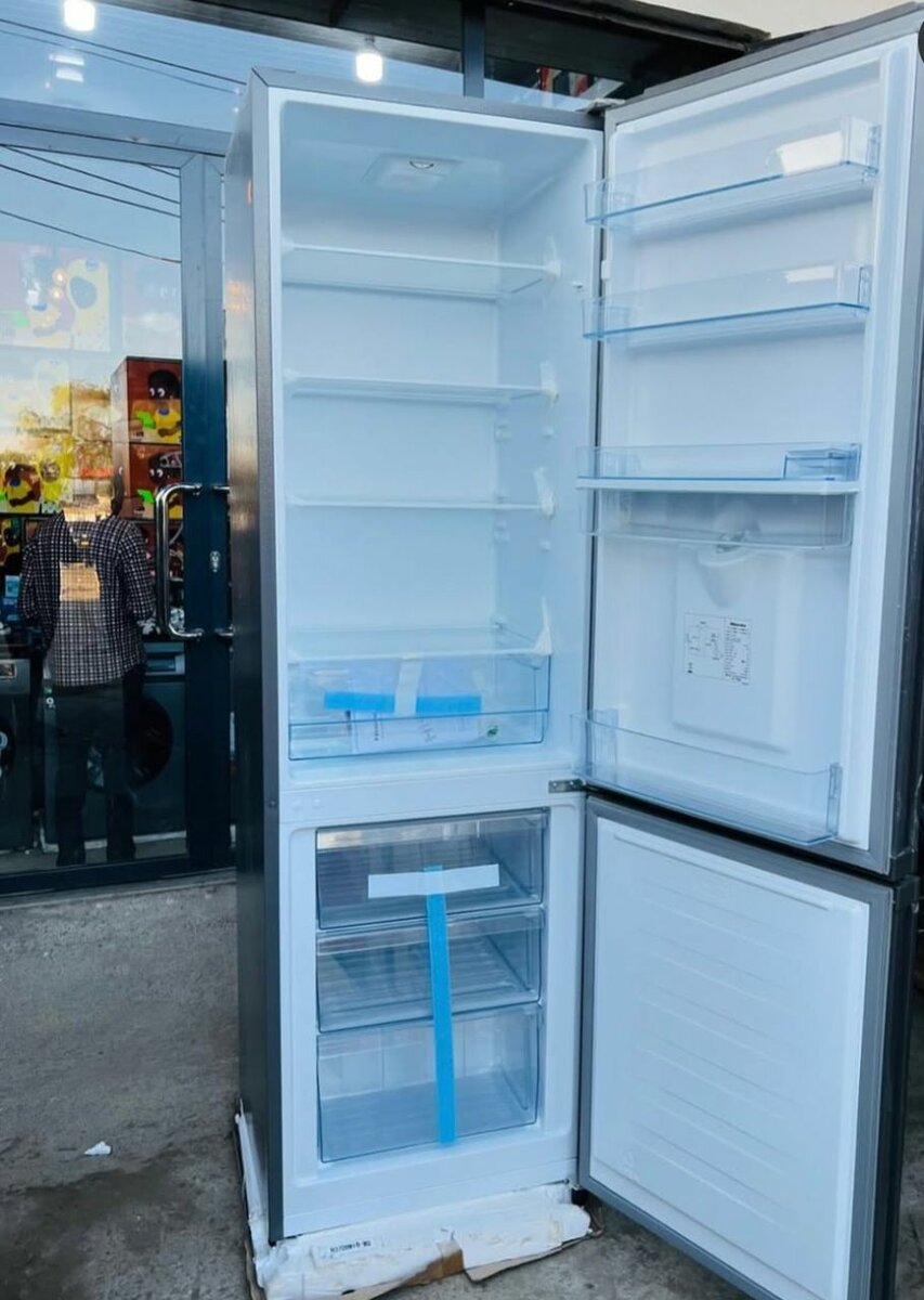 Brand New Hisense mirror