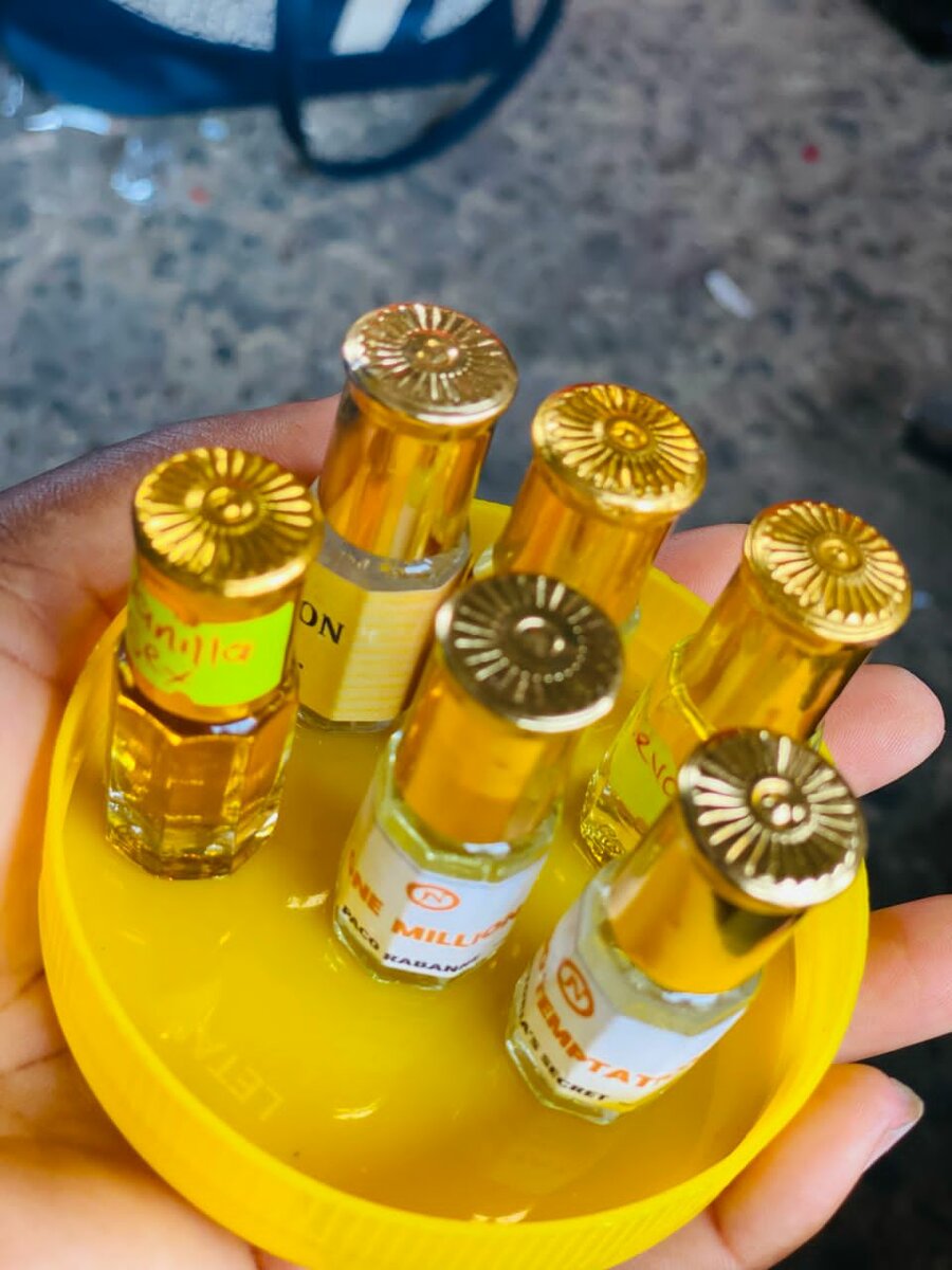 Oil perfumes
