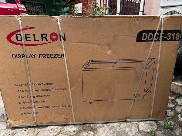 Display Ice cream freezer 318L Capacity