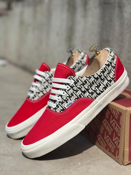 Vans Sneakers Rouges Design Unique
