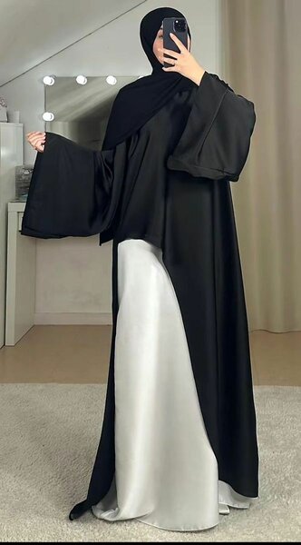 Jilbab élégant noir et blanc