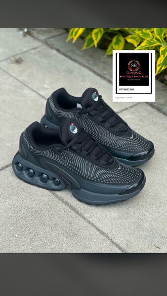 Basket Nike DN authentique