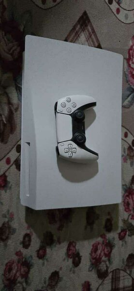 PS5 STANDARD + FIFA 23