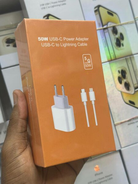 Adaptateur USB-C 50W avec câble