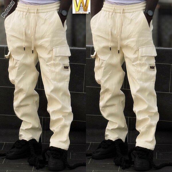 Pantalon cargo blanc stylé