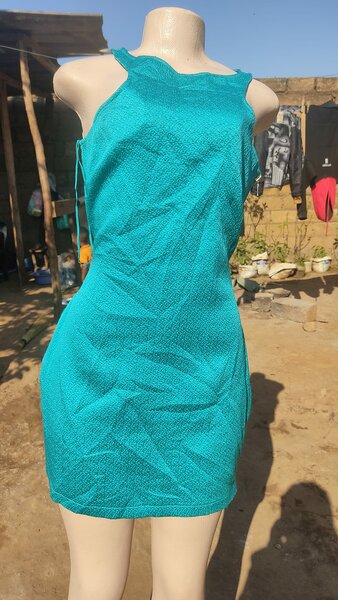 beaux vêtements pour femmes