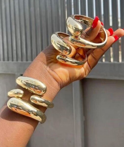 Bracelets élégants métalliques