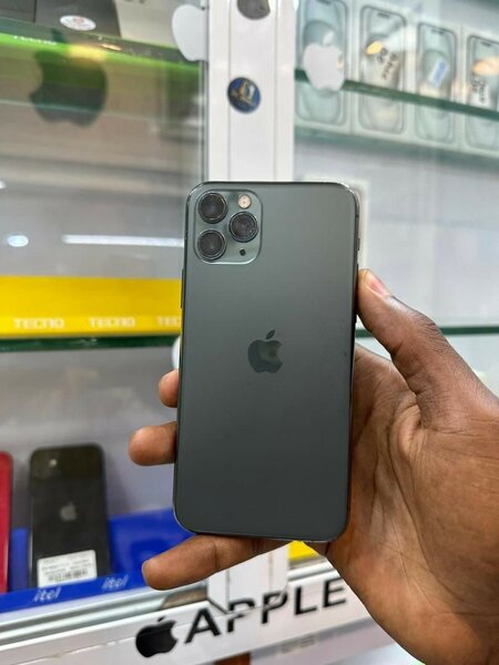 iPhone 11pro 64giga sans Face ID