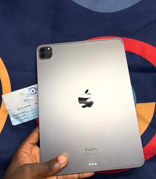 FAIRLY USED IPAD PRO 11INCHES M2 128GB WIFI CELL