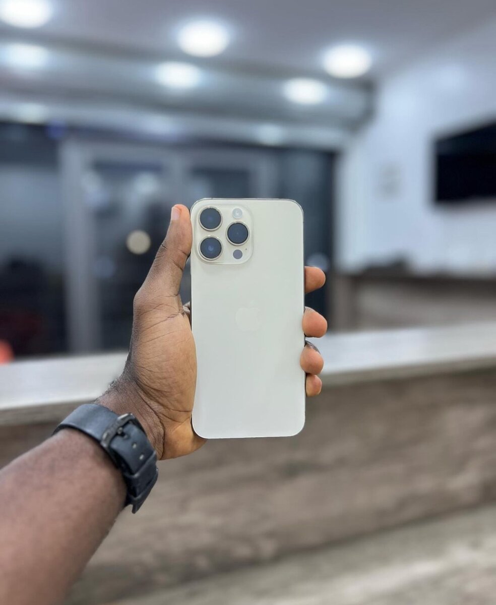 The iPhone 14 Pro max 256gig