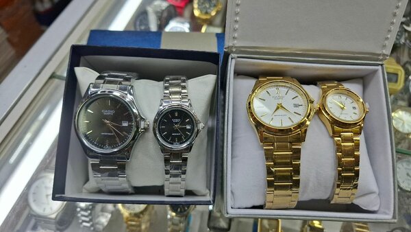 Парные часы