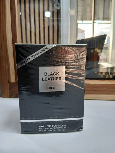 Parfum Noir Cuir pour Hommes