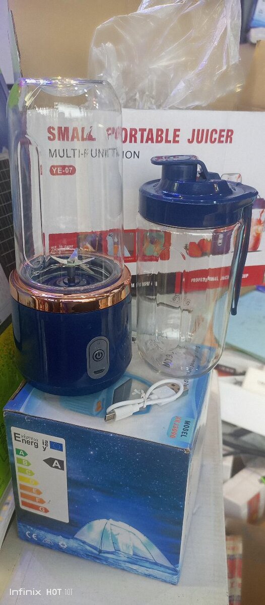 Mini rechargeable blender 40wa