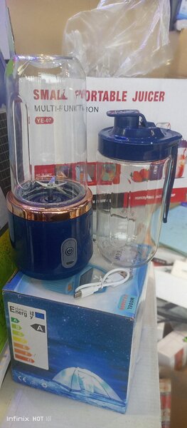 Mini rechargeable blender 40wa