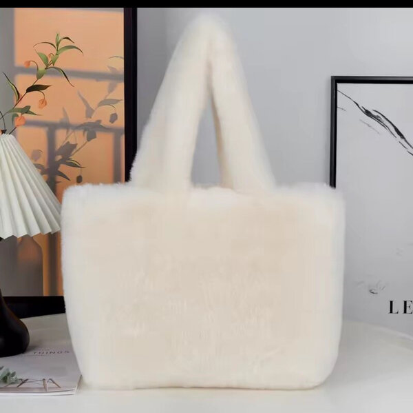 Sac fourrure doux