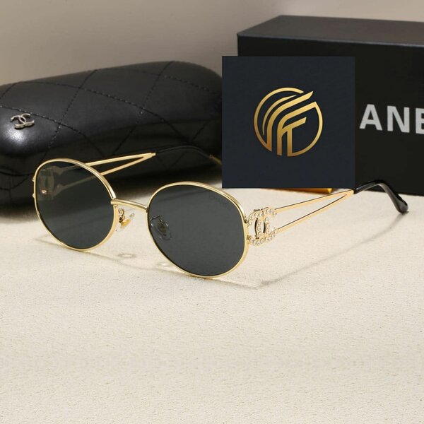 Lunettes de soleil Chanel