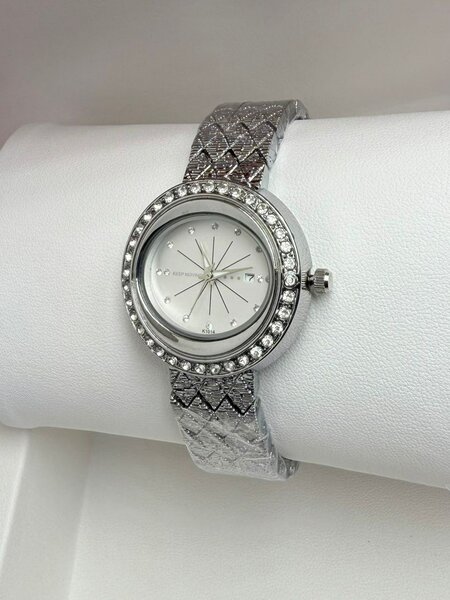 Montre Femme Strass Éclatant