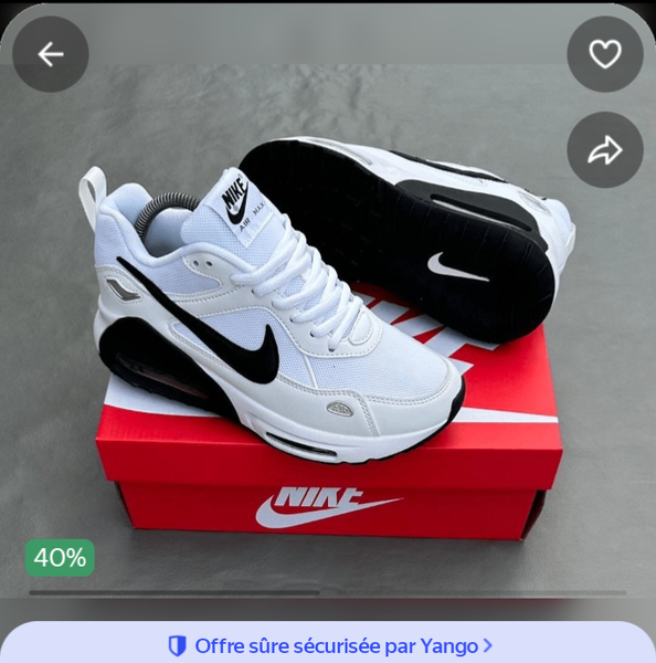 Chaussures Nike Air Max Blanches