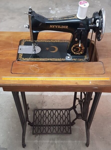 Machine à coudre vintage