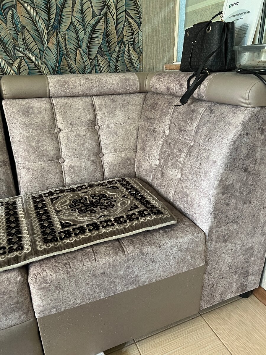 Срочно продаю модульный диван