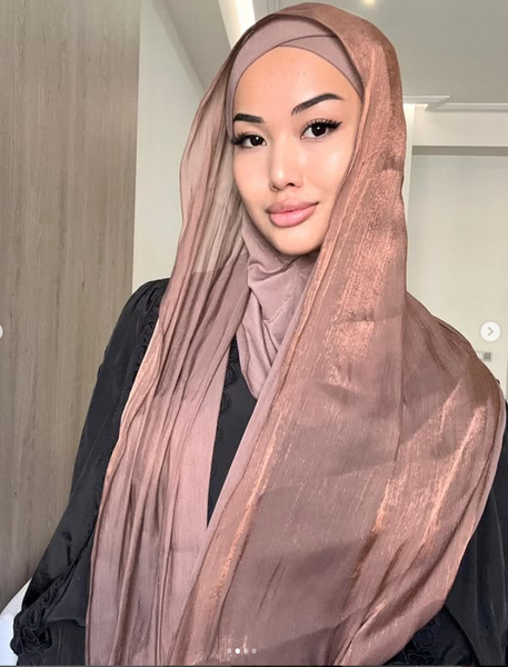 Шарф капюшон Органза с балаклавой наискосок