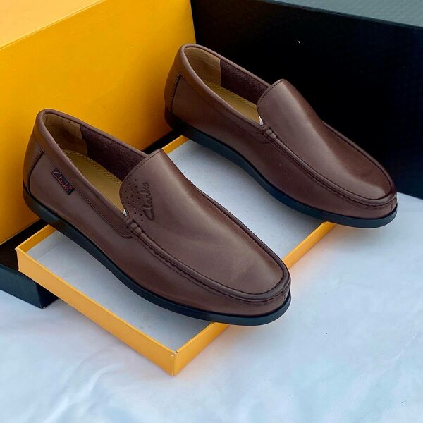 Quality Brown Clarks Loafers