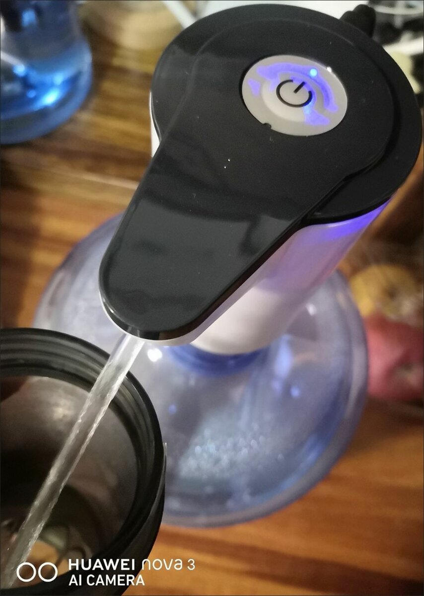 Диспенсер для воды