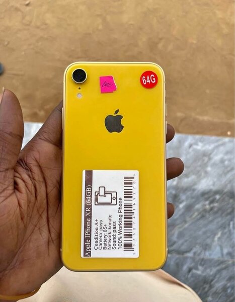 iPhone XR 64Go Jaune Débloqué