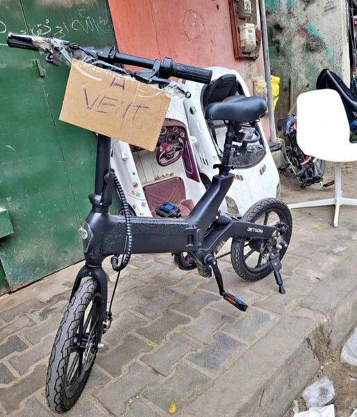 Vélo Électrique Pliable - Navigation Urbaine