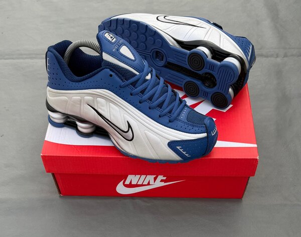 Chaussures Nike Shox