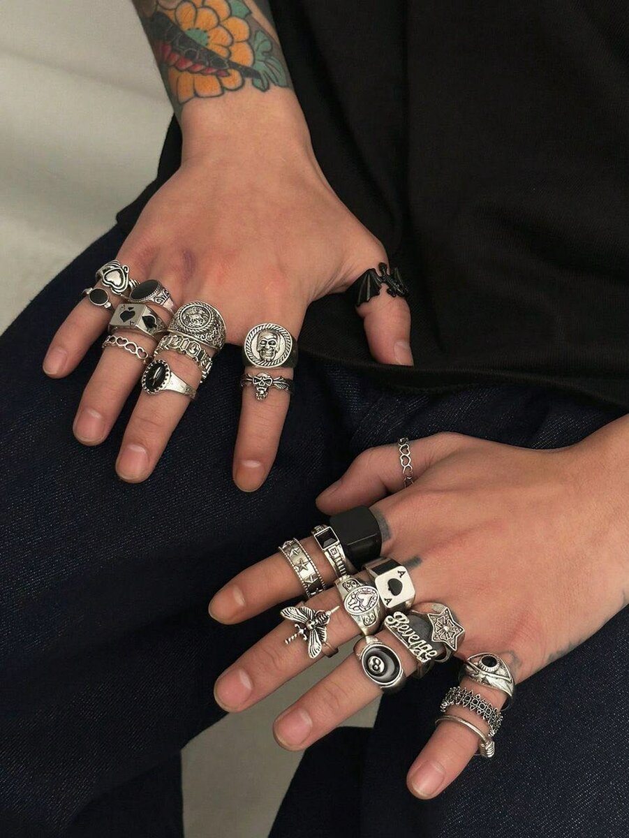 Bagues unisexes élégantes